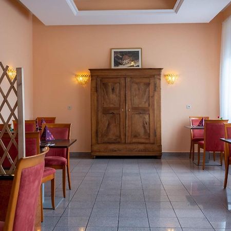 Kraichtaler Hof Hotel Buitenkant foto